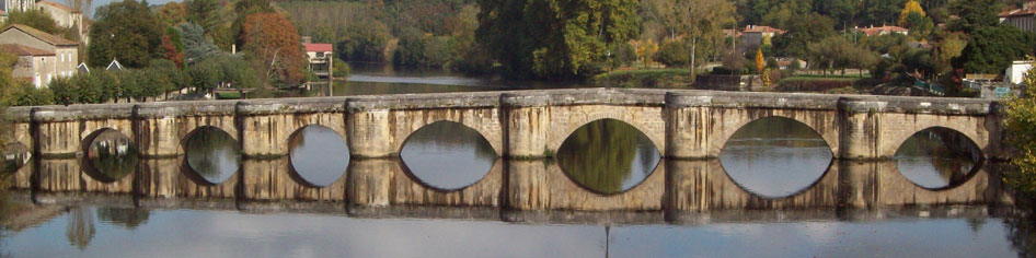 Avril Jones Interiors & Exteriors | Items for sale